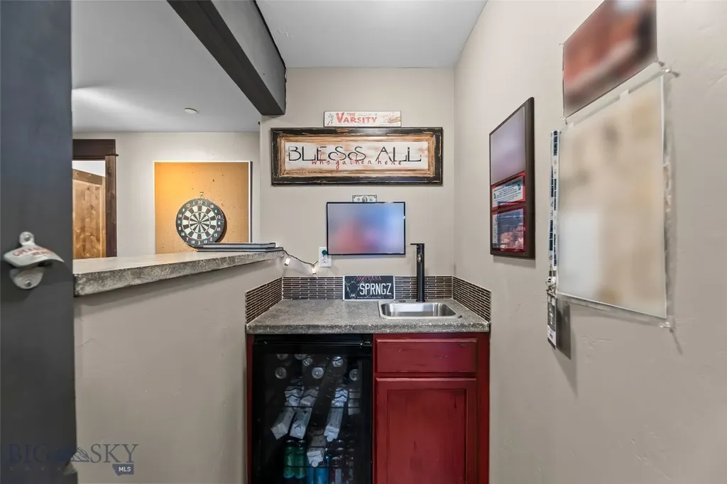 51 Paddock Court Bozeman MT 59718