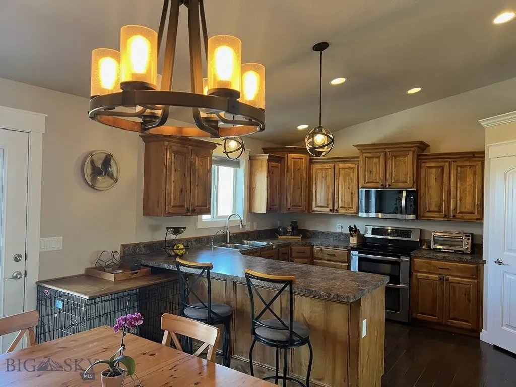 442 Expedition Drive Dillon MT 59725