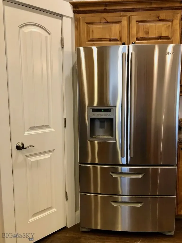 442 Expedition Drive Dillon MT 59725