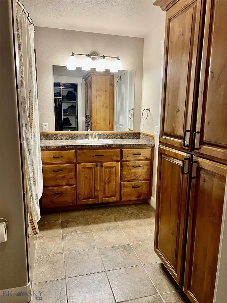 442 Expedition Drive Dillon MT 59725