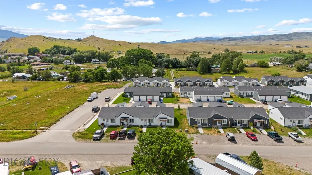 402 Brookline Livingston MT 59047