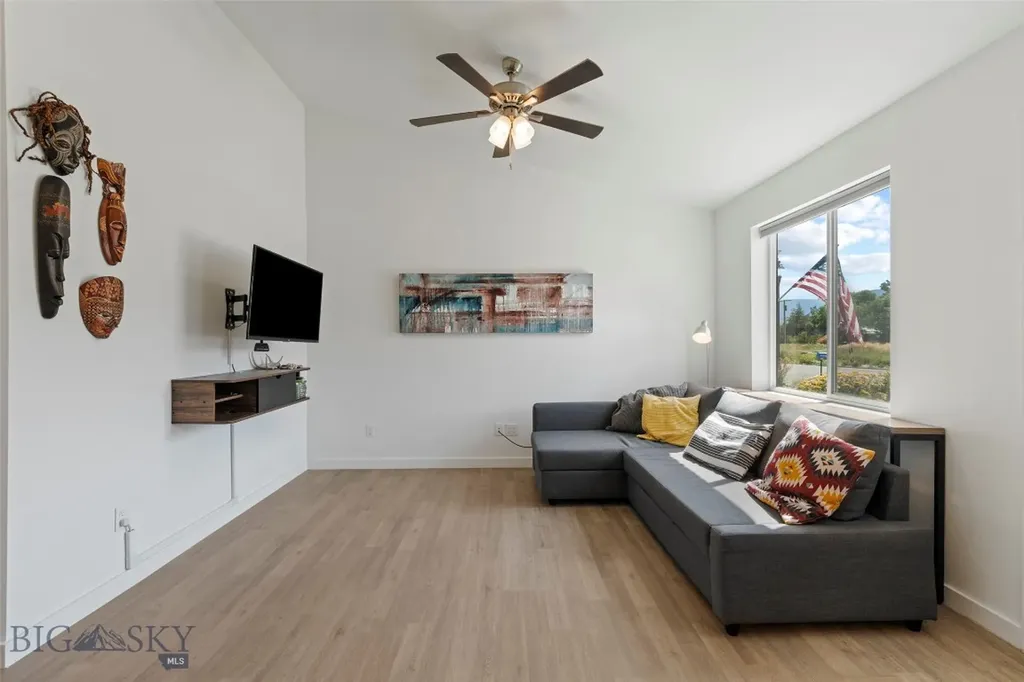 402 Brookline Livingston MT 59047