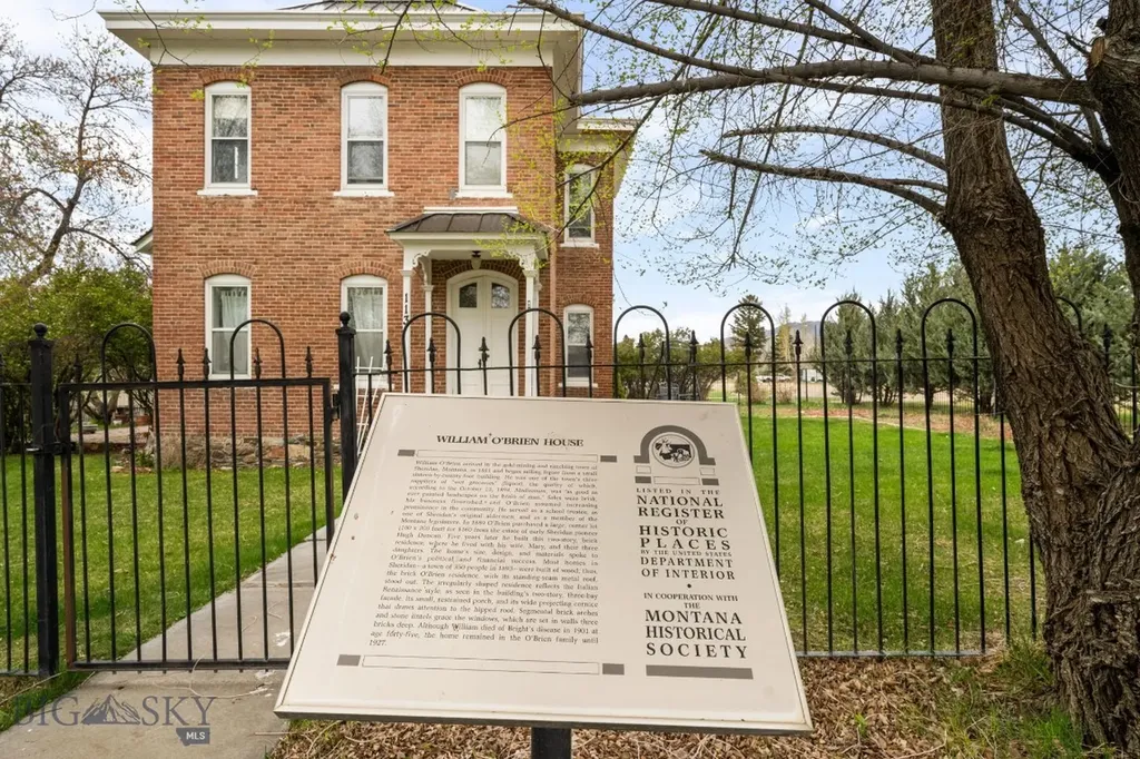113 E Poppleton Street Sheridan MT 59749