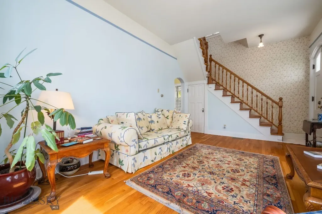 113 E Poppleton Street Sheridan MT 59749