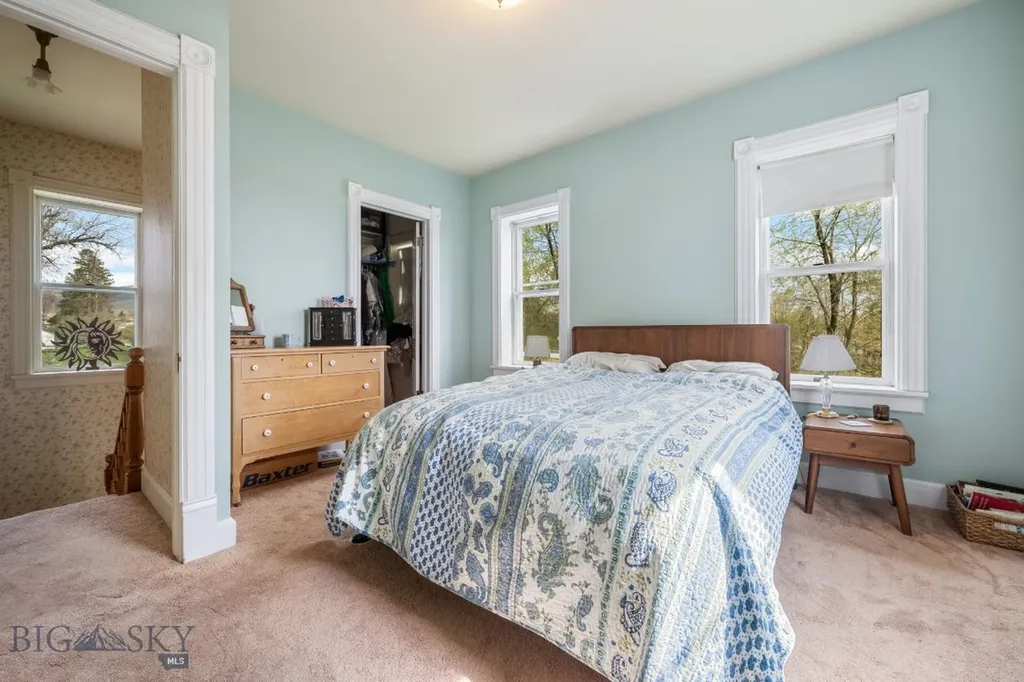 113 E Poppleton Street Sheridan MT 59749