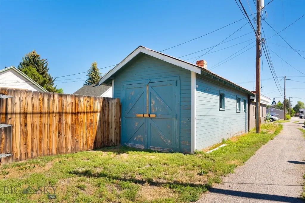 323 E Morse Street Dillon MT 59725