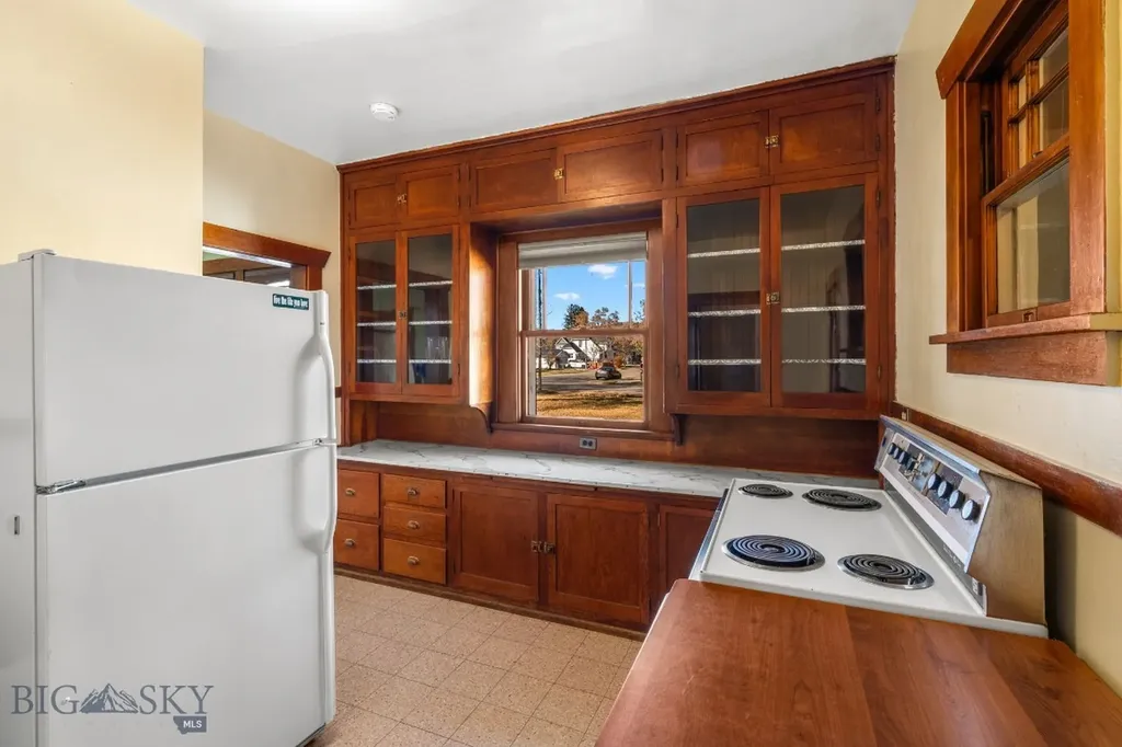 323 E Morse Street Dillon MT 59725