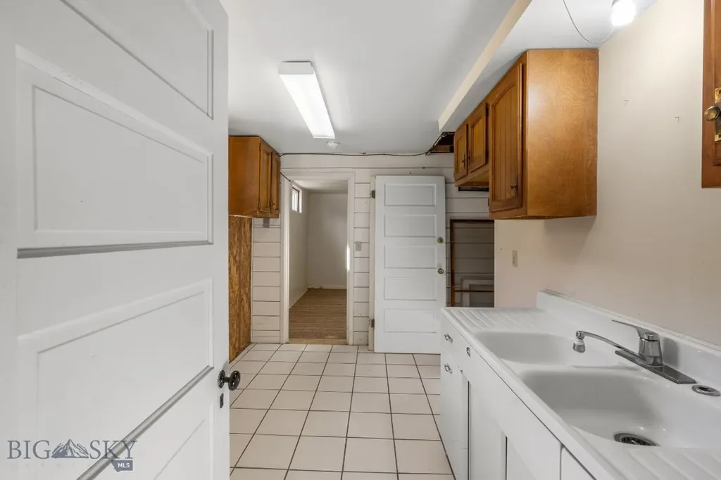 323 E Morse Street Dillon MT 59725