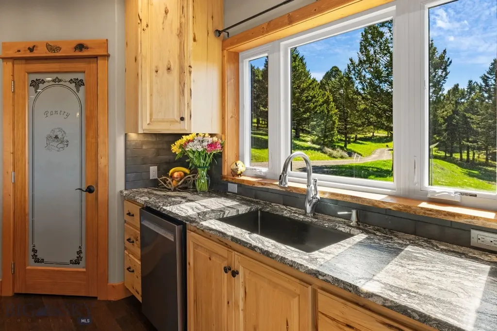 271 Sled Run Road Bozeman MT 59715