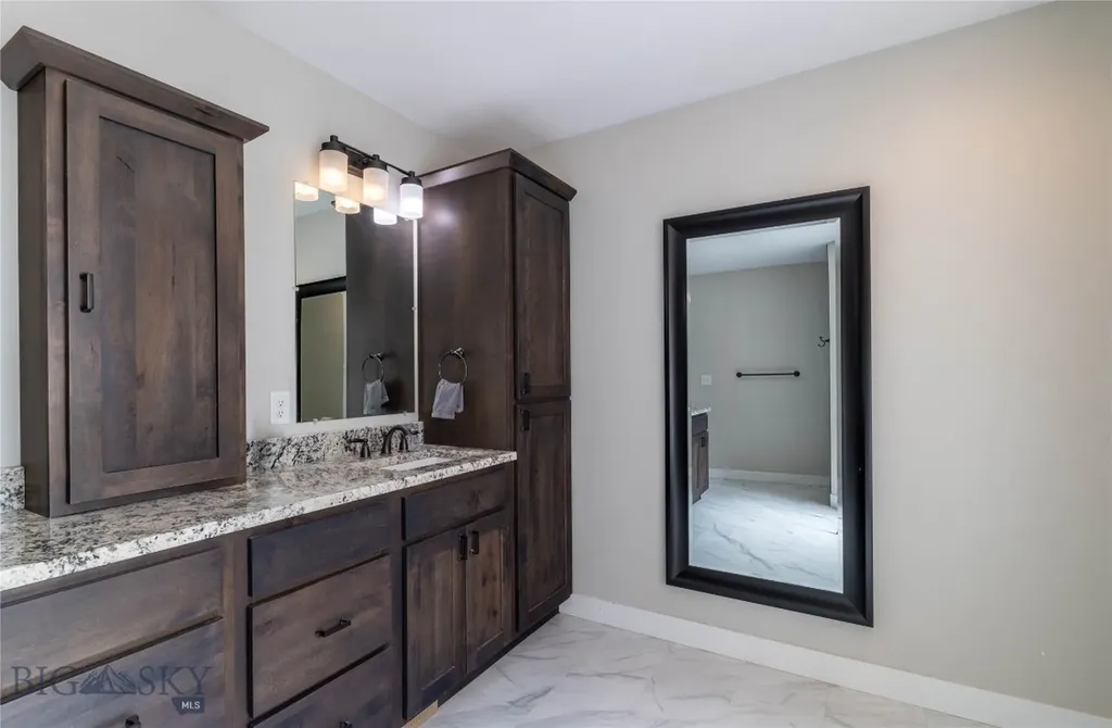 10 Ridgeview Drive Clancy MT 59634