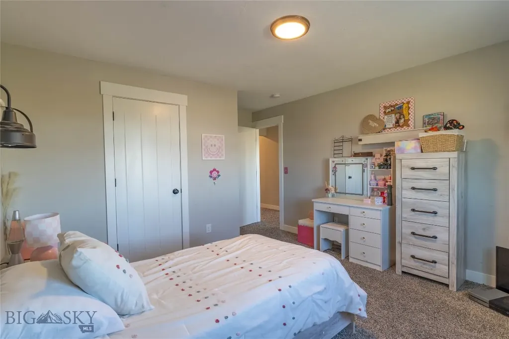 10 Ridgeview Drive Clancy MT 59634