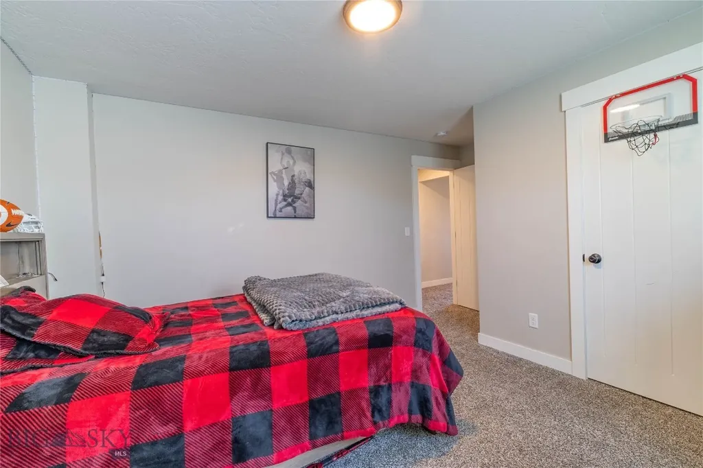 10 Ridgeview Drive Clancy MT 59634