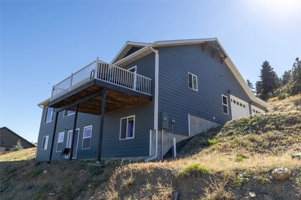 10 Ridgeview Drive Clancy MT 59634