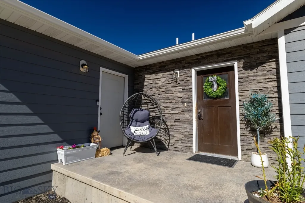 10 Ridgeview Drive Clancy MT 59634