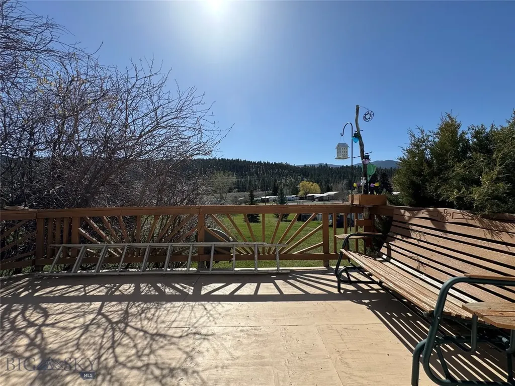 2 Elkhorn Way Jefferson City MT 59638