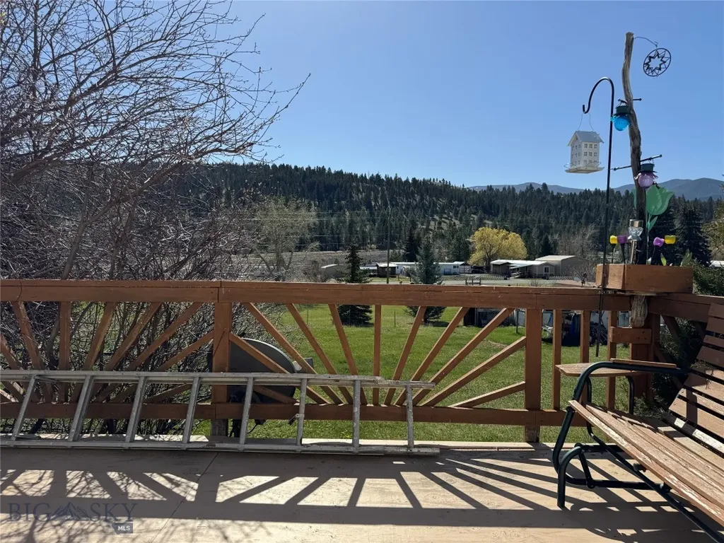 2 Elkhorn Way Jefferson City MT 59638