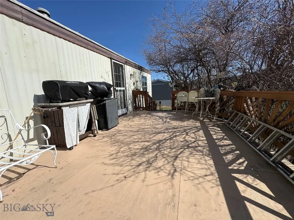 2 Elkhorn Way Jefferson City MT 59638