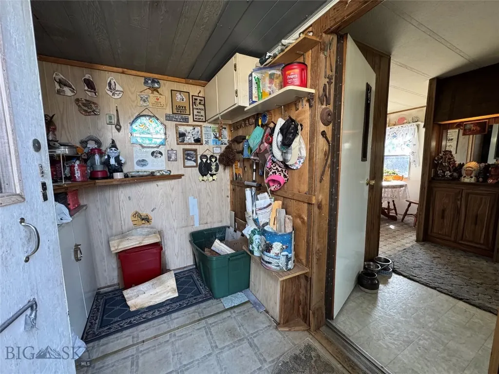 2 Elkhorn Way Jefferson City MT 59638