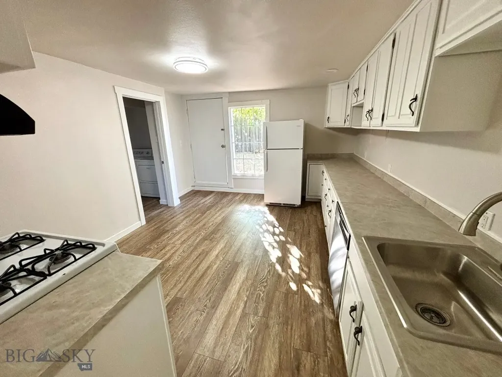 14 & 141/2 S Rodney Street Helena MT 59601