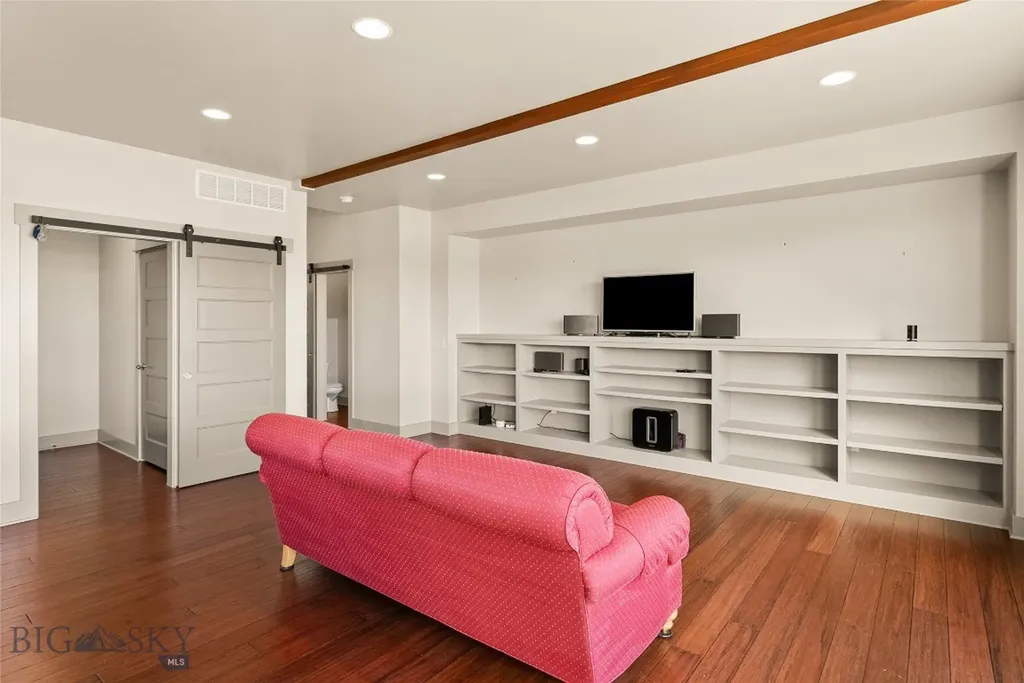 876 Rosa Way Bozeman MT 59718