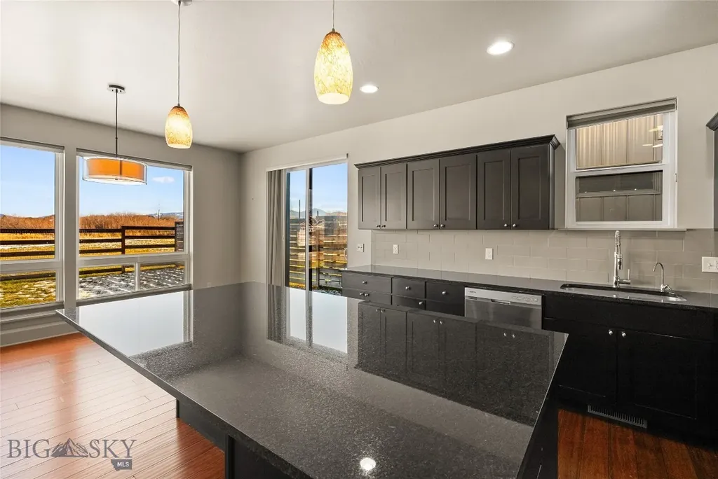 876 Rosa Way Bozeman MT 59718