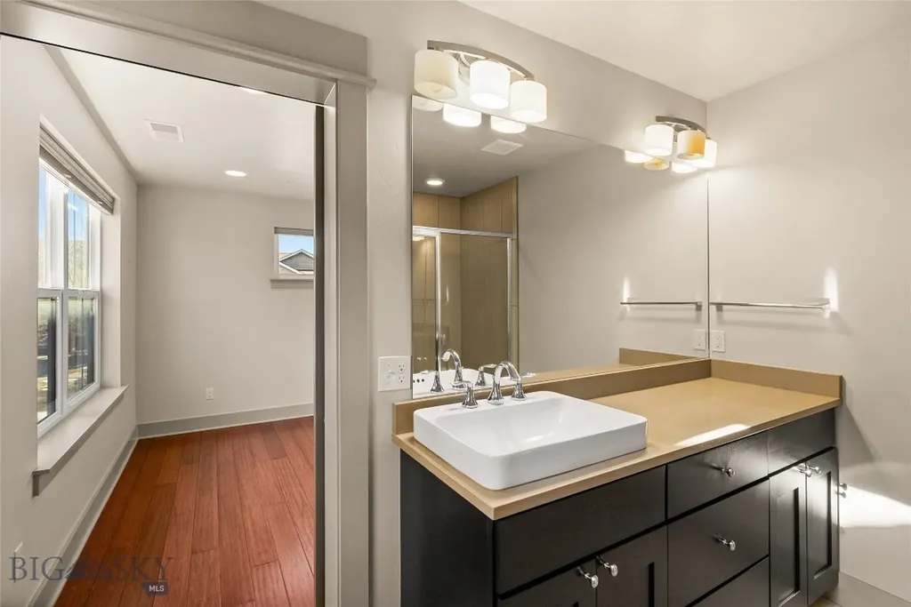 876 Rosa Way Bozeman MT 59718