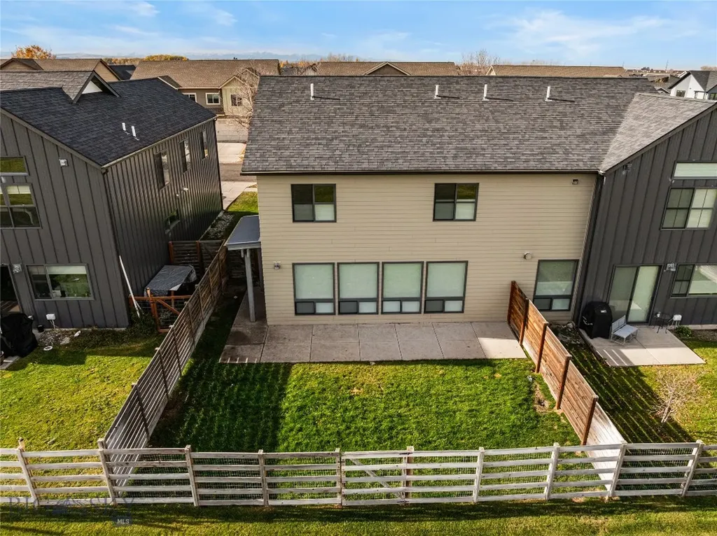 876 Rosa Way Bozeman MT 59718