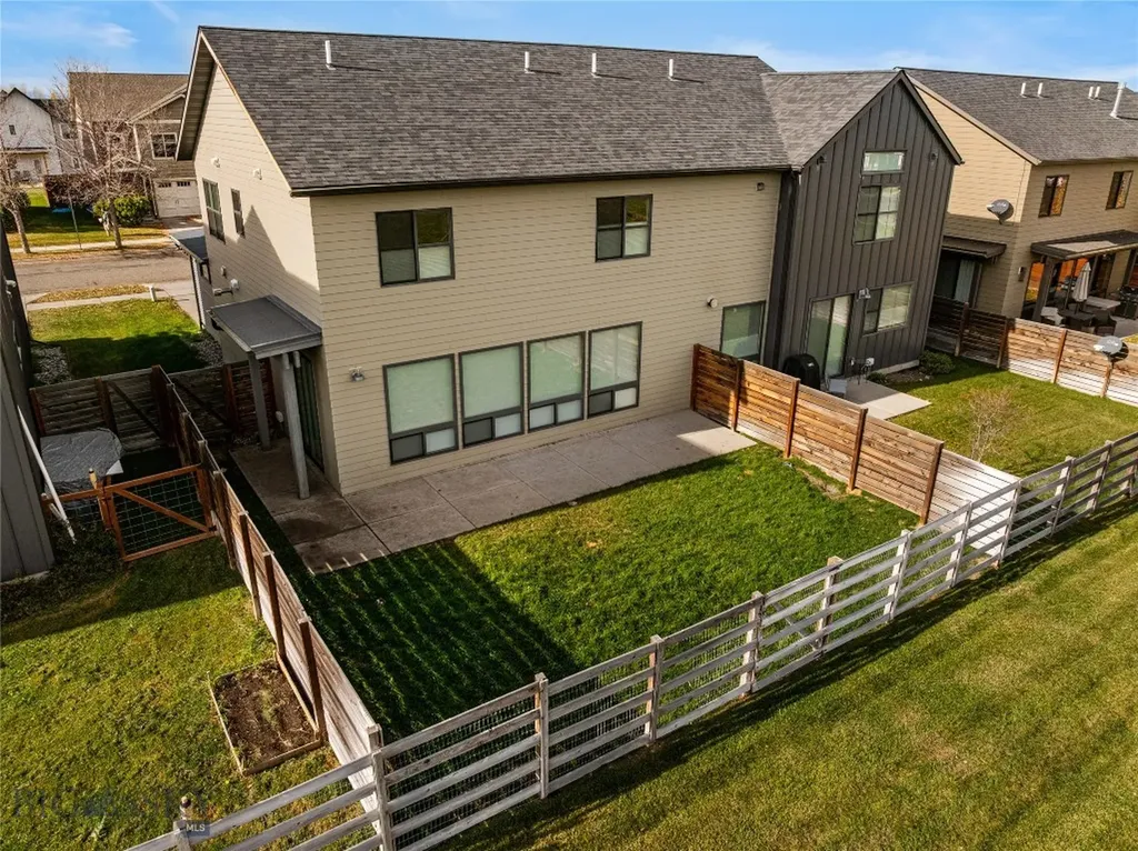 876 Rosa Way Bozeman MT 59718