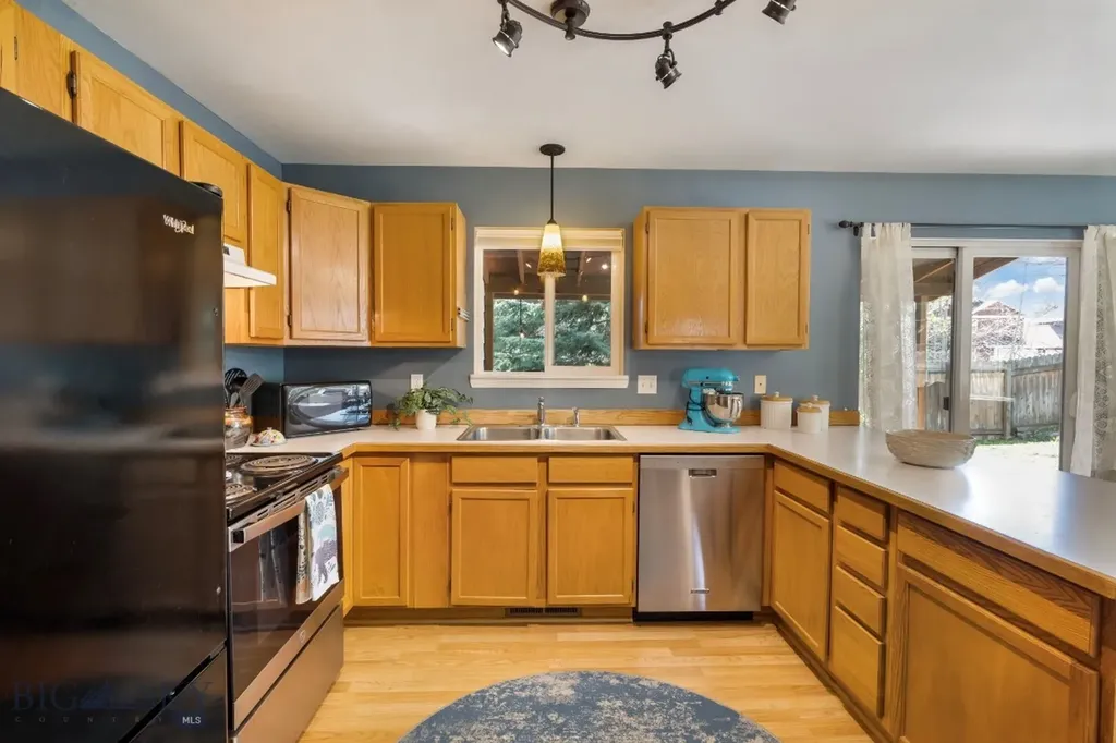 402 Greenway Bozeman MT 59718