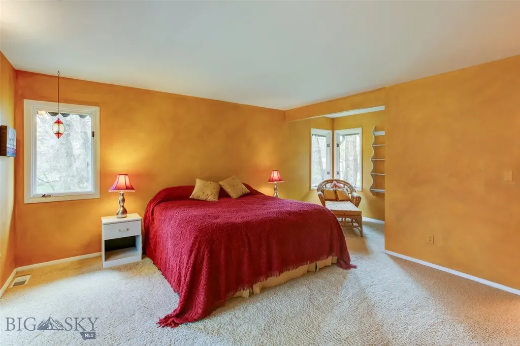 16 9th Street Island Drive Livingston MT 59047