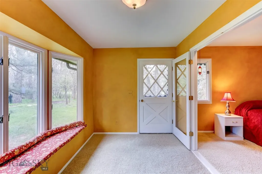 16 9th Street Island Drive Livingston MT 59047