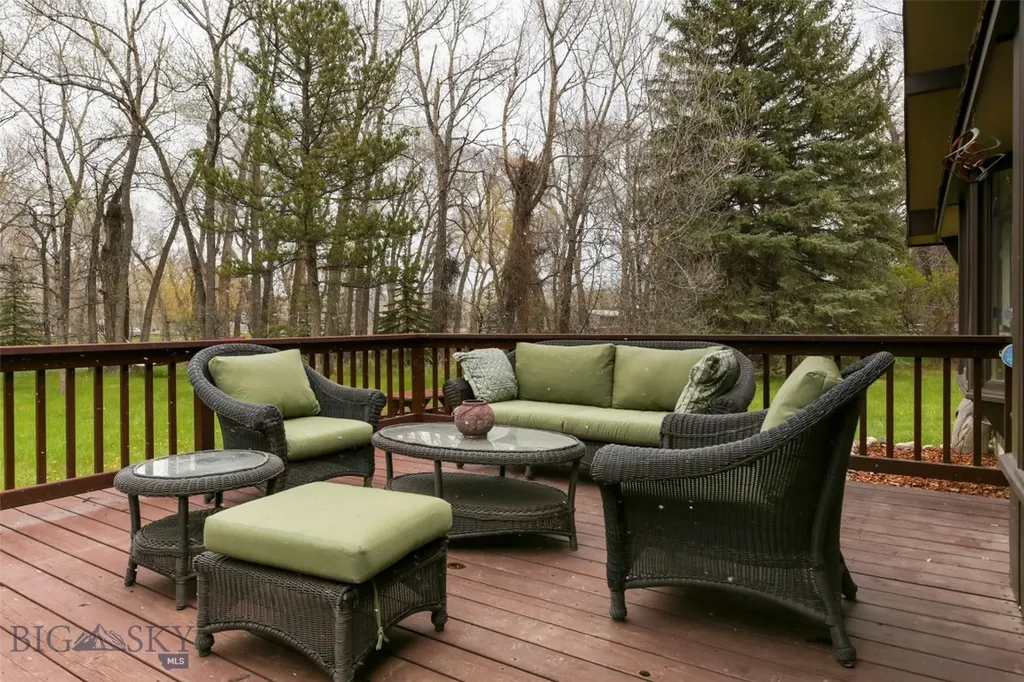 16 9th Street Island Drive Livingston MT 59047