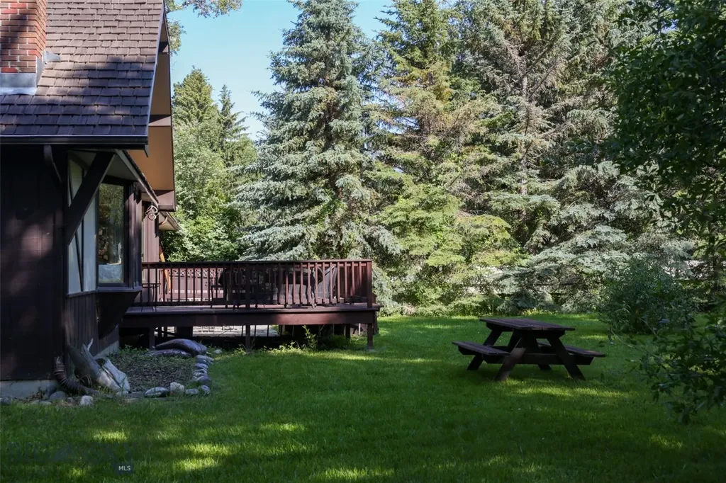 16 9th Street Island Drive Livingston MT 59047