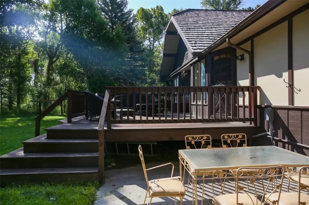 16 9th Street Island Drive Livingston MT 59047