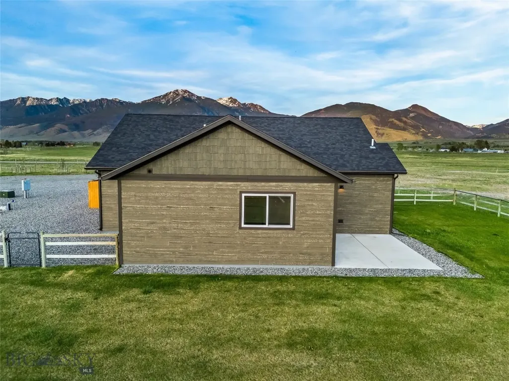49 Paradise Found Drive Pray MT 59065