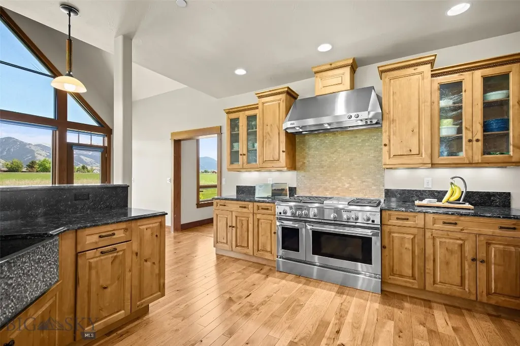 306 Glenbrook Lane Belgrade MT 59714