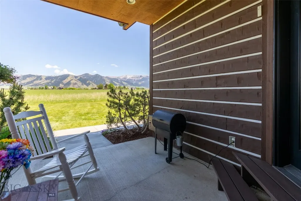 306 Glenbrook Lane Belgrade MT 59714