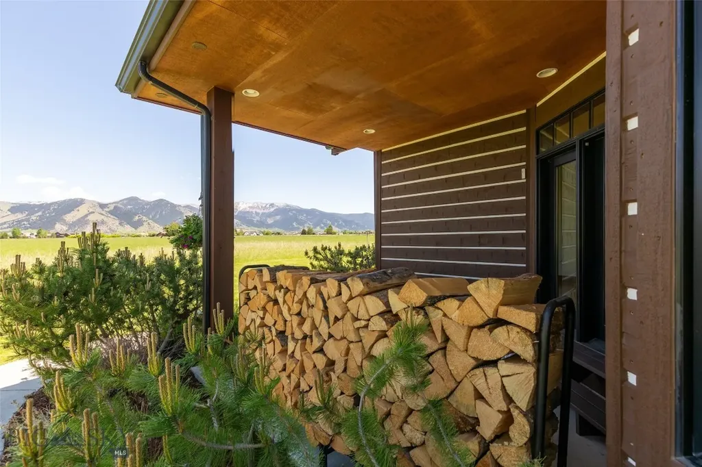 306 Glenbrook Lane Belgrade MT 59714