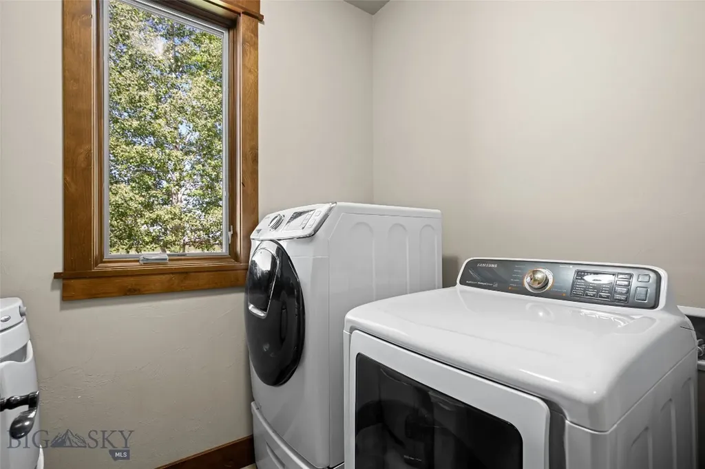 306 Glenbrook Lane Belgrade MT 59714