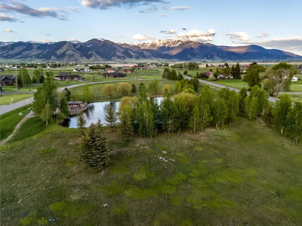 306 Glenbrook Lane Belgrade MT 59714
