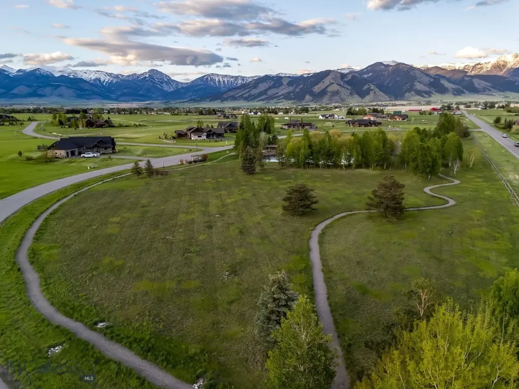 306 Glenbrook Lane Belgrade MT 59714