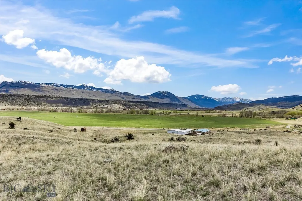 Tbd Dry Creek Road S Emigrant MT 59027