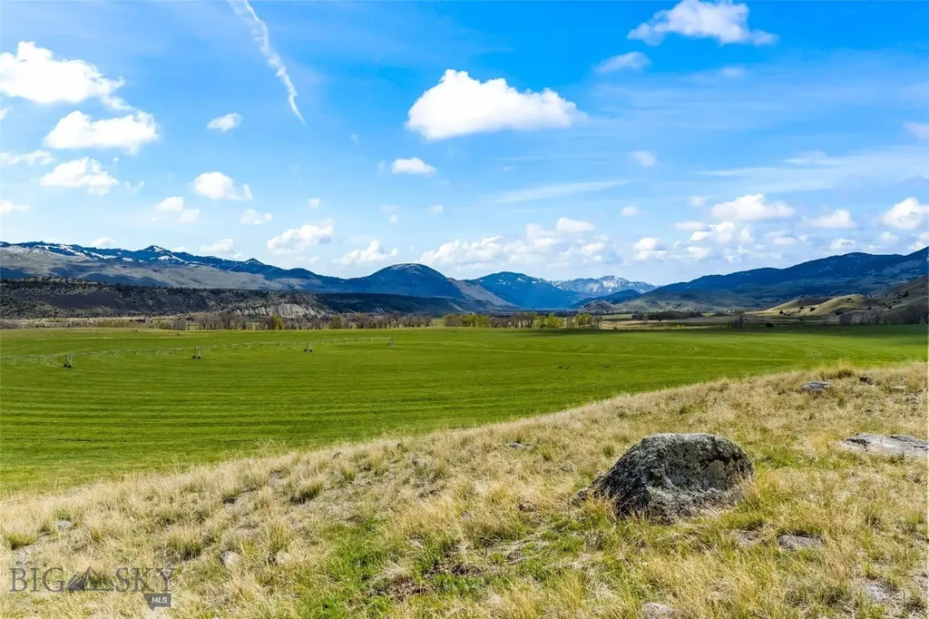 Tbd Dry Creek Road S Emigrant MT 59027