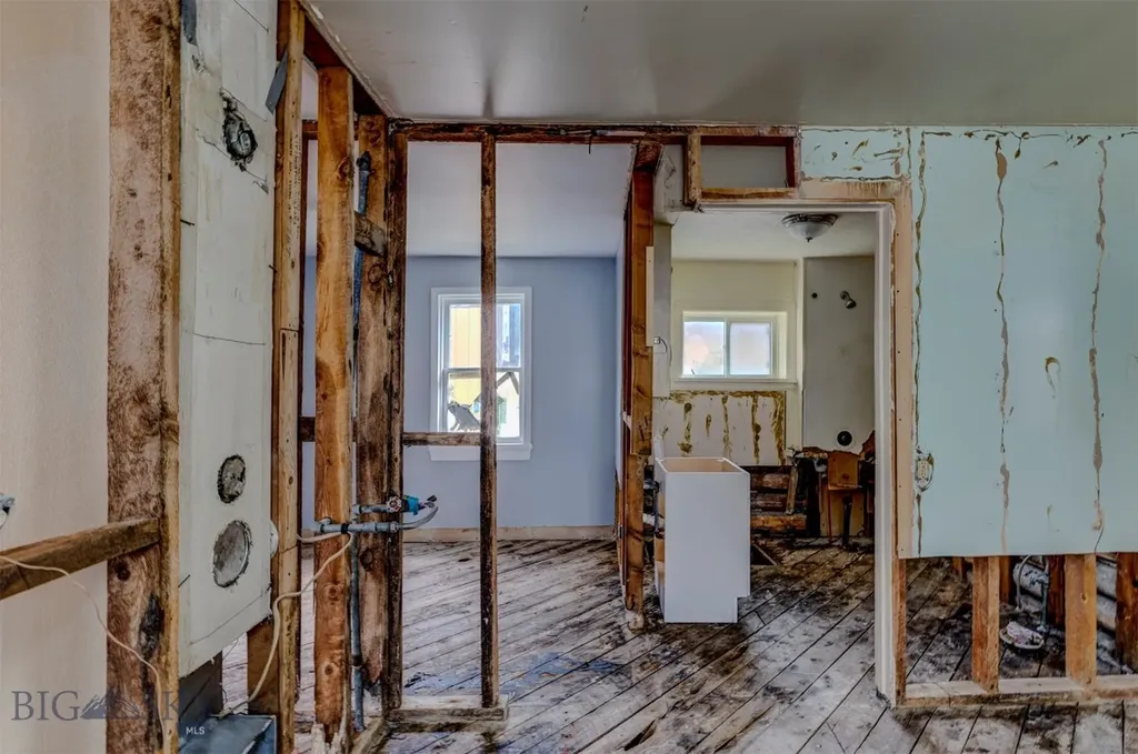 302 S G Street Livingston MT 59047