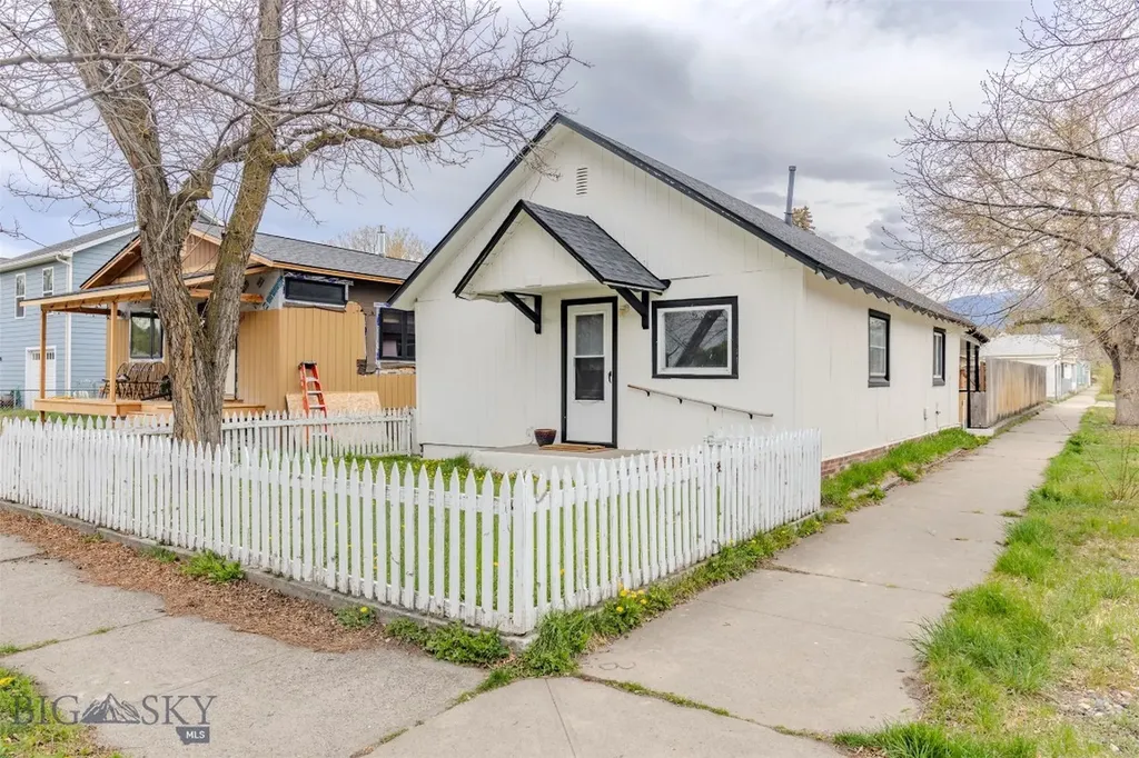 302 S G Street Livingston MT 59047