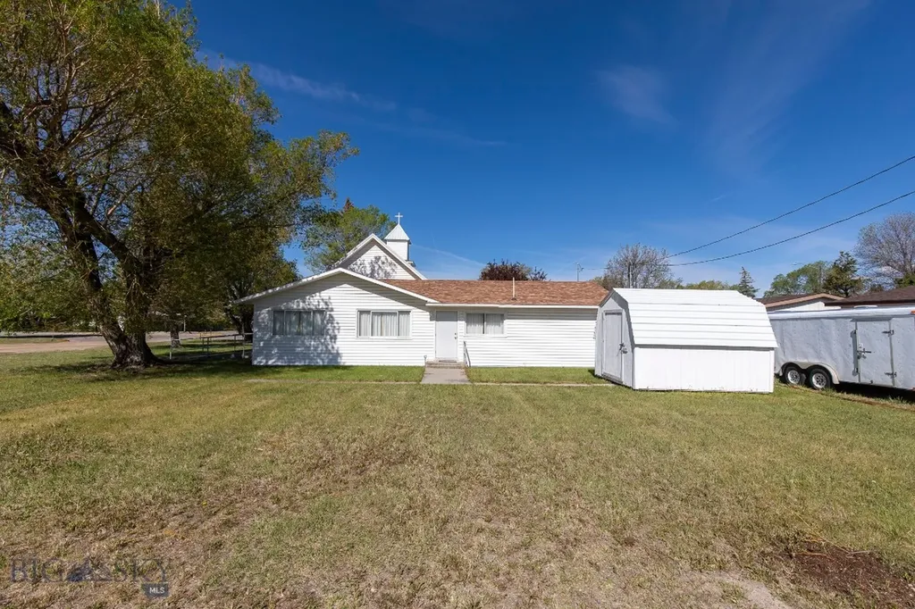 404 N Main Street Twin Bridges MT 59754