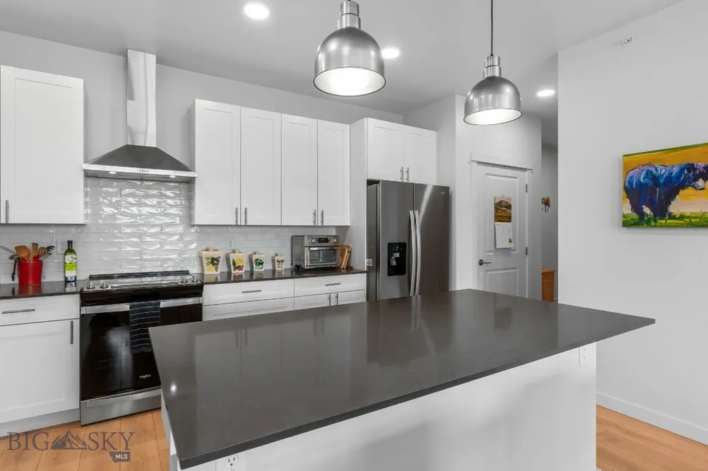 2221F Willow Drive Livingston MT 59047