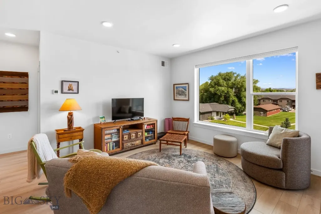 2221F Willow Drive Livingston MT 59047