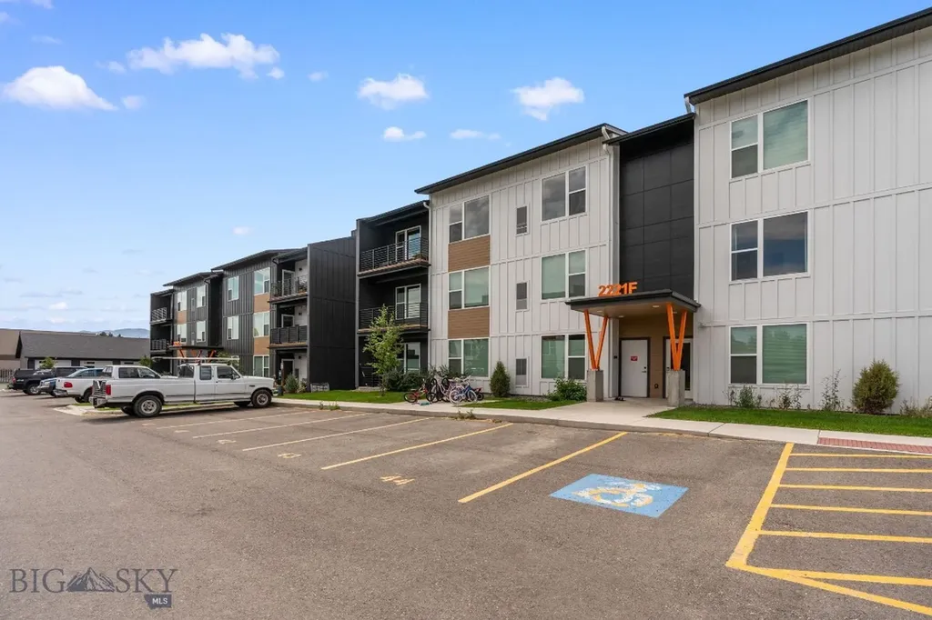 2221F Willow Drive Livingston MT 59047