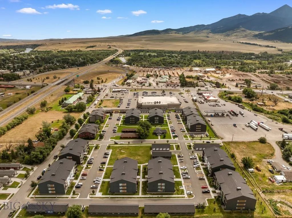 2221F Willow Drive Livingston MT 59047